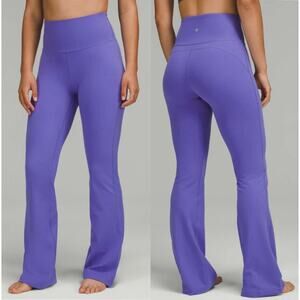 (4) $128 Lululemon Groove Super-High-Rise Flared Pant Nulu Charged Indigo